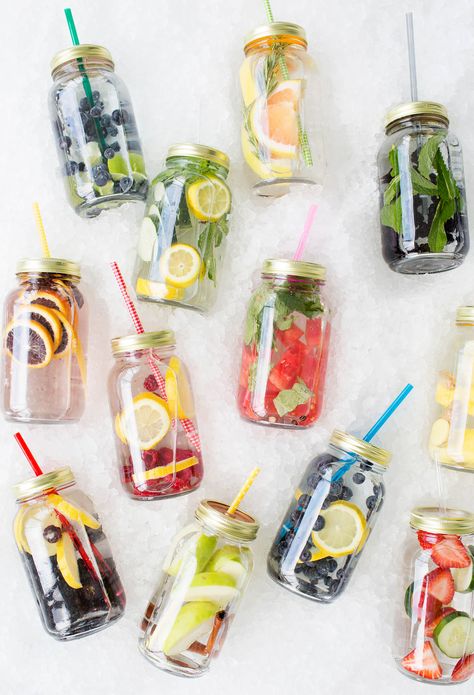 Ask a Dietitian: How much water should we be drinking? Reduce Bloat, Fruit Infused Water Recipes, Diet Detox, Plain Water, Infused Water Recipes, Resep Diet, Fruit Infused Water, A Beautiful Mess, Healthy Drinks Recipes