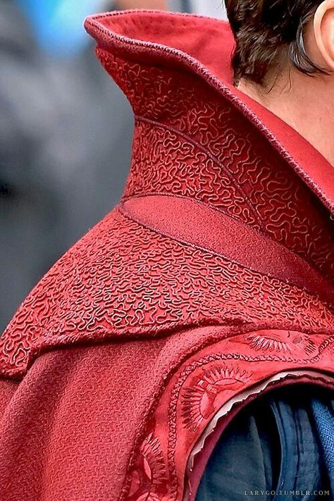 Doctor Strange Cloak of Levitation detail of embroidery Doctor Strange Cloak, Dr Strange Cloak, Dr Strange Costume, Mr Doctor, Doc Strange, Cloak Of Levitation, Melinda May, Marvel Cosplay, Dr Strange