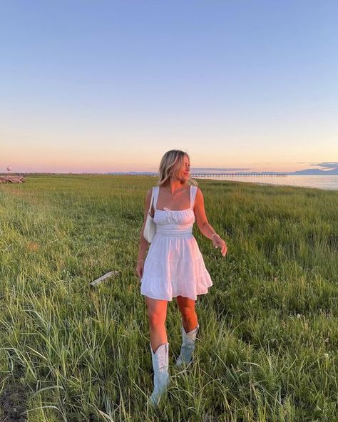 White Sundress And Cowboy Boots, Cowboy Boots Outfit White, White Dress Cowgirl Boots Outfit, Cowgirl Boots Outfit Dresses, Sundress With Cowboy Boots, White Dress With Cowboy Boots, Cowboy Boots Dress Outfit, Cowgirl Boots With Dress, White Dress And Boots