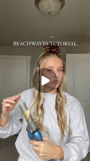 Using A Wand Curling Iron, How To Use Babyliss Curling Iron, Beach Waves Hair Curling Iron, 1in Curling Iron Curls, Beach Curled Hair, Good Ways To Curl Your Hair, Alternating Curls Vs Same Direction, How To Curl Hair With Bio Ionic, Hair Waver Tutorial