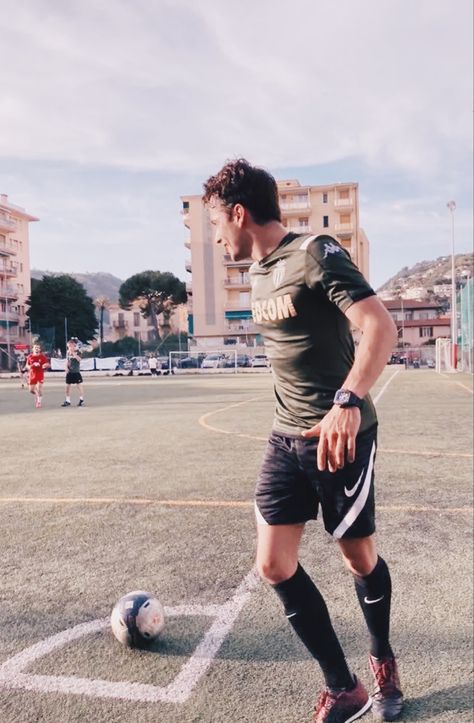 Charles Leclerc Boyfriend Aesthetic, Charles Leclerc Instagram, Charles Leclerc Playing Football, Charles Leclerc Driving, Charles Leclerc Interview, Prince Of Monaco, Human Right, Ideal Boyfriend, Smooth Operator