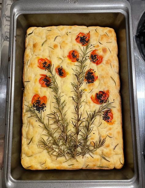 #focaccia #foccacia #recipe #cooking #baking #aesthetic #flowers Foccacia Aesthetic, Foccacia Recipe, Baking Aesthetic, Aesthetic Flowers, Dinner Party, Baking, Birthday, Flowers, Quick Saves