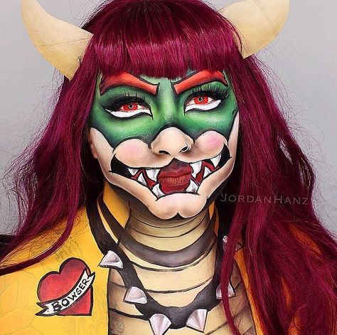 Mrs. Bowser // Halloween Makeup Inspiration Bowser Makeup, Bowser Cosplay, Pokemon Makeup, Bowser Costume, Mario Costume, Cute Halloween Makeup, Villain Costumes, Amazing Halloween Makeup, Halloween Makeup Scary