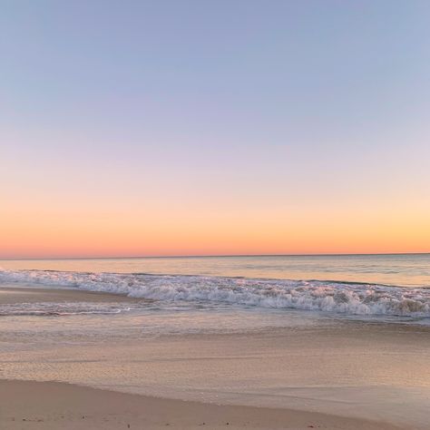 Beach Background Desktop, Sunset Beach Desktop Wallpaper, Summer Beach Aesthetic Wallpaper Laptop, Beach Mac Wallpaper, Summer Wallpaper Horizontal, Ipad Beach Wallpaper, Beach Aesthetic Wallpaper Desktop, Beach Pc Wallpaper, Beach Desktop Wallpaper Aesthetic