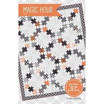 Quilting Patterns | Shabby Fabrics Halloween Quilt Patterns, Fall Quilt Patterns, Bed Quilts, Grass Pattern, Paper Quilt, Creative Sewing, Quilts Decor, Holiday Quilts, Fall Quilts