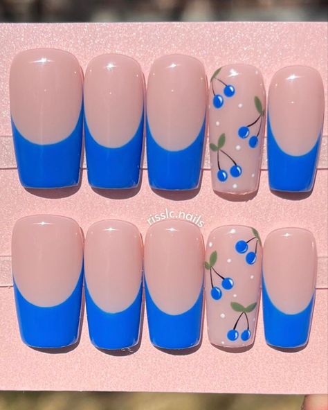 Food Nails, Butterfly Nail Designs, Fake Nails Designs, Luxury Press On Nails, Gel Nail Strips, Nail Drawing, Cute Simple Nails, Stripped Nails, Cherry Nails