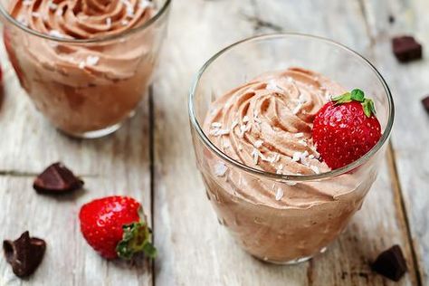 3-Ingredient Chocolate Mousse Recipe Is a Decadent Chocolate Dessert Fast | Desserts | 30Seconds Food Frozen Chocolate Mousse, Low Syn Chocolate, Simple Chocolate Mousse Recipe, Rich Chocolate Mousse, Avocado Chocolate Mousse, Chocolate Mousse Recipe, Individual Desserts, Baking Cocoa, Frozen Chocolate