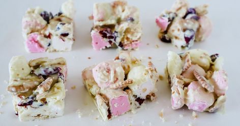 Jatz white chocolate rocky road White Chocolate Rocky Road, Rocky Road Fudge, Rocky Road Recipe, Milk Biscuits, Rice Bubbles, Freeze Dried Strawberries, Dried Strawberries, Meringue Pie, Rocky Road