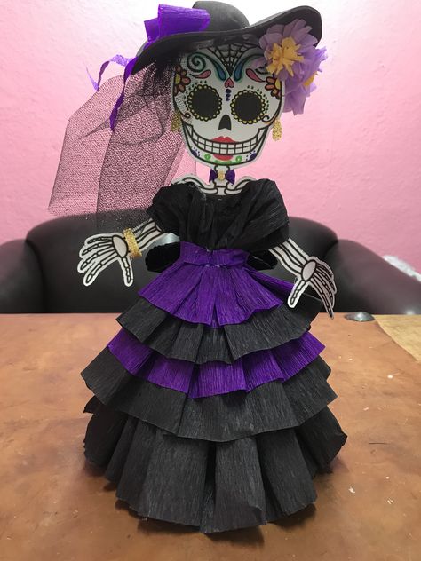 Skeleton Puppet, Hispanic Heritage Month Crafts, Mexican Theme Party Decorations, Dia De Los Muertos Decorations Ideas, Mexican Doll, Mexican Party Theme, Puppet Crafts, Manualidades Halloween, Easy Halloween Crafts