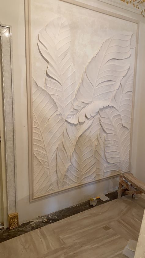 Plaster Leaf Art, Mural Art Design, 3d Wall Painting, Wall Texture Design, Art Deco Interior Design, Plaster Wall Art, Diy Canvas Wall Art, Pinterest Room Decor, Textured Canvas Art