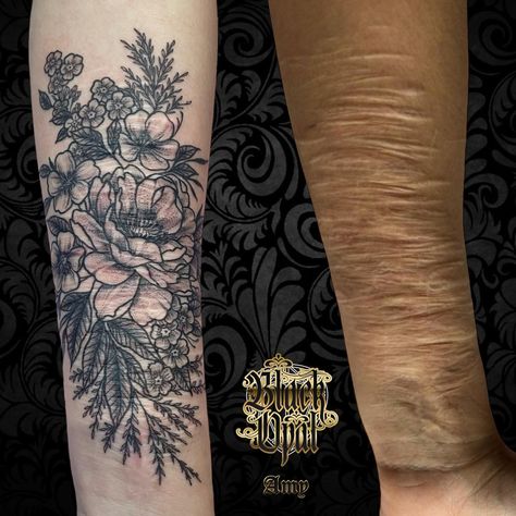 Scar coverup by Amy 🌺🌸 If you’re conscious of your scars and would like them covered just drop us a message. We see so many scars on a weekly basis so there’s never anything to be embarrassed about. You don’t need to explain a thing, we’ve got you 🤘🏼 £500 per day or £80 per hour. Contact this page to book with Amy. . . . #tattoo #tattoos #tattooartist #tattooist #tattoostudio #stokeontrent #newcastleunderlyme #staffordshire #uktattoo #barberdts #tattooeverythingsupplies Scar Cover Up, Stoke On Trent, Word Tattoos, Tattoo Studio, Tattoo Artists, Cover Up, Tattoos