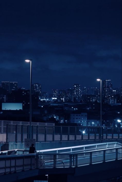 Blue City Aesthetic, Blue Night Aesthetic, Night Time Landscape, Chill Wallpaper, Blue Aesthetic Dark, Adventure Time Wallpaper, Scenery Background, Night Landscape, Blue City