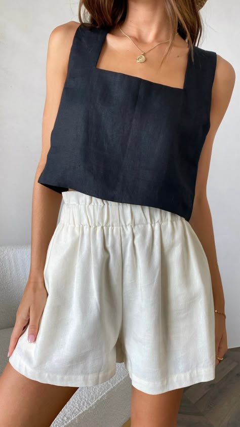 Tillie Crop Top - Black - Buy Women's Tops - Billy J Crop Design, Natural Models, Mini Dress Formal, Mini Sweater Dress, Linen Material, White Crop Top, Mode Inspiration, Summer Fits, Black Crop Tops