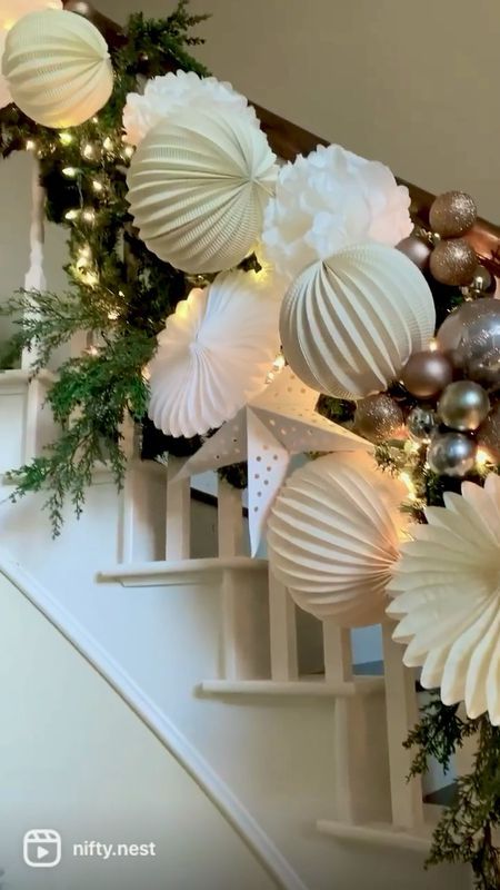 Walmart Decor, Christmas Banister, Christmas Mantle Decor, Glam Christmas, Winter Wedding Decorations, Christmas Themes Decorations, Christmas Mantle, College Gifts, Mantle Decor