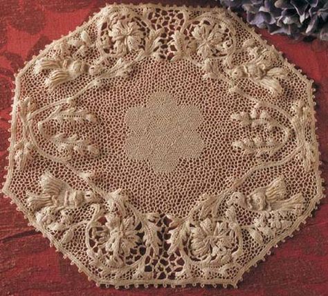 Italian Crochet, Crochet Table Mat, Irish Crochet Motifs, Bobbin Lacemaking, Lace Art, Irish Lace Crochet, Linens And Lace, Irish Lace, Handmade Lace