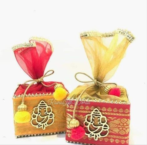 Housewarming Favors, Indian Favors, Bridal Gift Box, Indian Wedding Favors, Gift Boxes For Women, Chic Gifts, Sweet Gifts, Gift Hampers, Gift Store