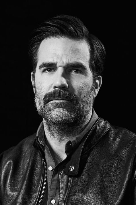 rob delaney Sharon Horgan, Rob Delaney, Bereaved Parent, Old Cell Phones, Opening A Restaurant, Bad Job, Instagram People, Bill Cosby, Disabled People