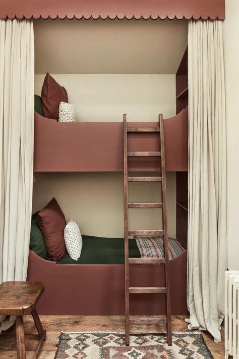 Rustic minimalism for sale in London Cabin Bunks, Rustic Minimalism, Bunk Beds Built In, Built In Bunks, Contemporary Shower, Dining Room Contemporary, Bathroom Size, Kids Room Inspiration, Shared Room