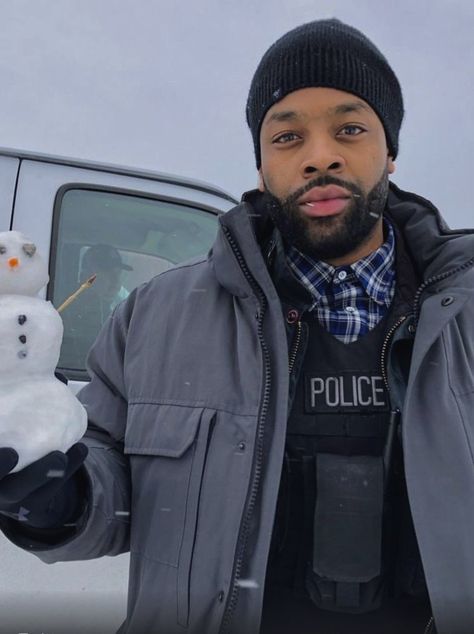 Laroyce Hawkins, Kevin Atwater, Chicago Pd Cast, Chicago Photos, New York Life, Beard Life, Chicago Pd, Chicago Fire, Black Love