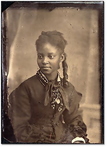 Victorian Women of Color: 32 Photos of Beauty In The Age Of Hatred American Photo, Foto Portrait, Portrait Vintage, Fotografi Vintage, Vintage Black Glamour, Photos Vintage, Victorian Women, Foto Vintage, Photo Vintage