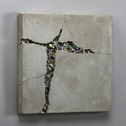 Cracked Concrete Art, Concrete Canvas Art, Concrete Art Ideas, Concrete Wall Decor, Kintsugi Art, Canvas For Beginners, Cement Art, Concrete Crafts, Cement Crafts