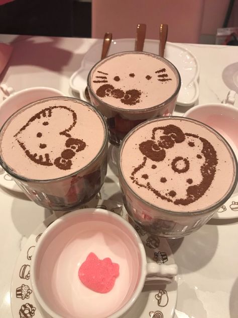 Cafe Hello Kitty, Kitty Cafe, Kawaii Cooking, Cute Snacks, Cute Desserts, Food Obsession, Cafe Food, Bubble Tea, Pretty Food