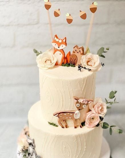 Woodland Baby Shower Cake Ideas - Darling Celebrations Woodland Cakes, Woodlands Cake, Woodland Animal Cake, Baby Girl Woodland Shower Ideas, Woodland Girl Baby Shower Theme, Woodland Cake Ideas, Woodland Baby Shower Girl, Woodland Creatures Cake, Woodland Baby Shower Theme Cake