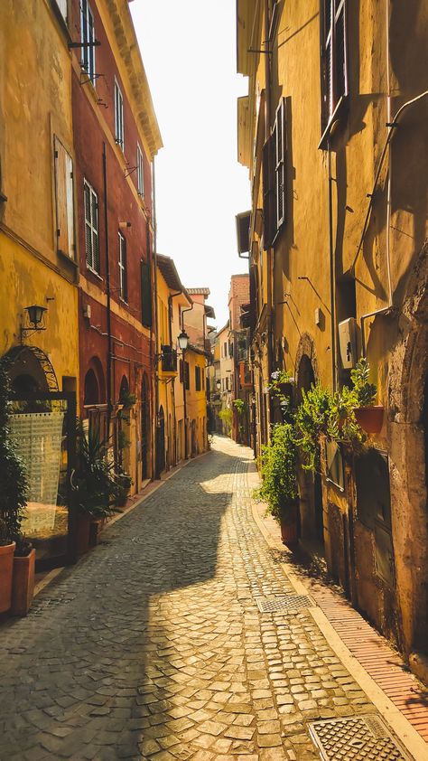 Just a street in Italy Italian Street Photography, Italy Street Photography, Streets In Italy, Launch Post, Sunny Street, Environment Modeling, Italy Sunset, Cozy Homes, Italy Street