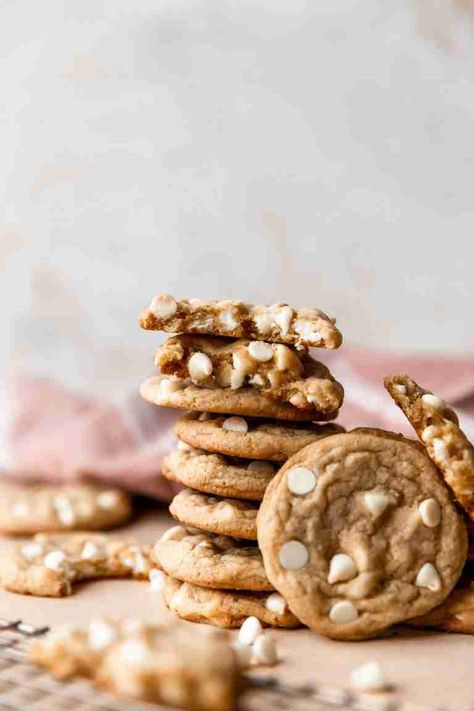 Brown Butter White Chocolate Chip Cookies - KJ and Company Brown Butter White Chocolate Chip Cookies, Cookies With White Chocolate Chips, Cookies With White Chocolate, Brown Butter Cookies, White Chocolate Chip, White Chocolate Chip Cookies, Cookie Do, Scrumptious Desserts, Baking Project