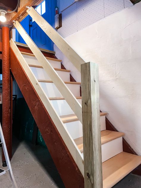 Diy Basement Stair Railing, Cheap Stair Railing Ideas, Basement Railings For Stairs, Basement Stair Railing, Basement Railing, Basement Stair Railing Ideas, Basement Stair, Diy Stair Railing, House Basement