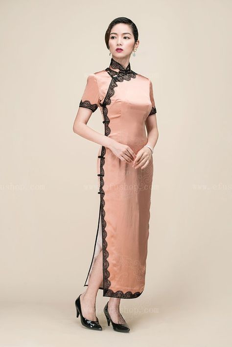 Long Qipao, Vintage Cheongsam, Cheongsam Wedding, Mandarin Dress, Fashion East, Traditional Asian Dress, Qi Pao, Chinese Clothes, Chinese Qipao