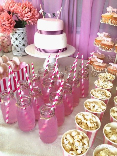 Pink Circus Party, Pink Circus, Barbie Theme Party, Birthday Party Treats, Sleepover Birthday Parties, Bday Party Theme, Fest Outfits, Barbie Birthday Party, Pink Birthday Party