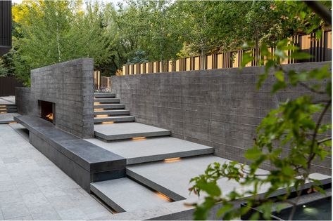 ASPEN | MOUNTAIN HOUSE | RO | ROCKETT DESIGN | Archinect Cantilever Stairs, Modern Mountain House, Tahoe Cabin, Aspen Mountain, Courtyard Entry, Rocket Design, Hillside House, Beach Interior, Pool Landscape Design