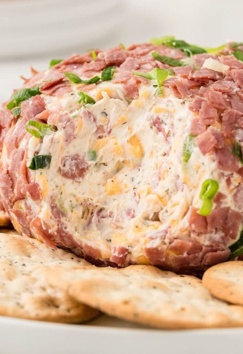 Dried Beef Cheese Ball is a cream cheese appetizer with chipped dried beef! It's the perfect appetizer for holiday gatherings. Chipped Beef Cream Cheese Ball, Cheese All With Chipped Beef, Cream Cheese Chipped Beef Cheeseball, Cheeseball With Dried Beef, Cheese Ball Recipes With Dried Beef, Cheese Ball Dried Beef, Chipped Beef Cheese Ball Recipes, Cheese Logs Recipes, Cheese Ball With Chipped Beef