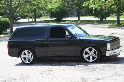 show off your blazer, jimmy, or bravada - Page 19 - S-10 Forum S10 Blazer Lowered, Chevy S10 Blazer, Chevy Suv, Classic Cars Trucks Chevy, Chevy Astro Van, S10 Truck, Lowered Trucks, Mini Truck, Gmc Jimmy