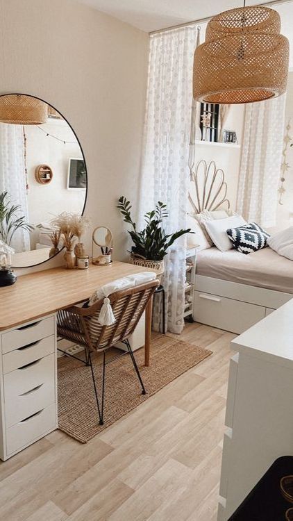 Boho Dressing Room Ideas, Bohemian Vanity Ideas, Bedroom Desk And Vanity, Room Decor Wood Bedroom, Boho Makeup Room, Vanity And Office Desk Combo, Vanity Desk Combo, Wood Vanity Bedroom, Office And Beauty Room Combo