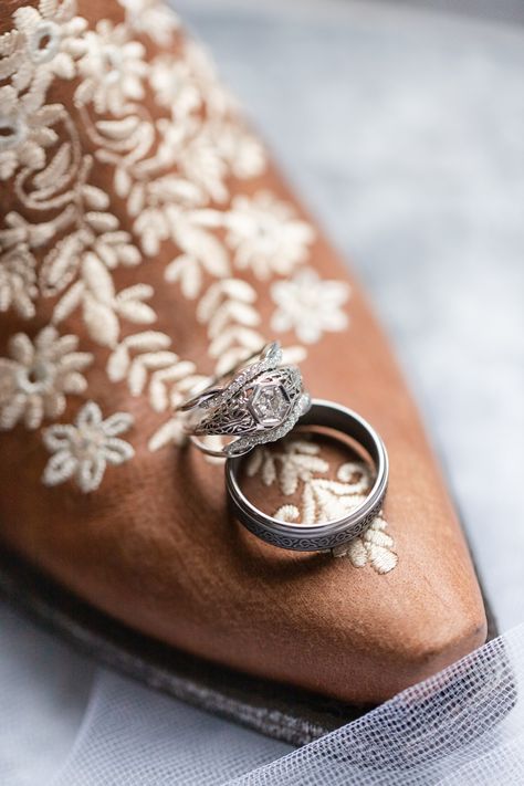 Cowboy Boots Wedding Photos, Cowboy Boot Wedding Pictures, Country Wedding Details, Bride And Groom Cowboy Boots, Upscale Country Wedding, Rustic Wedding Detail Shots, Cowboy Wedding Photography, Wedding Photo Ideas Bride And Groom Cute Pictures Cowboy Boots, Western Wedding Details Photography