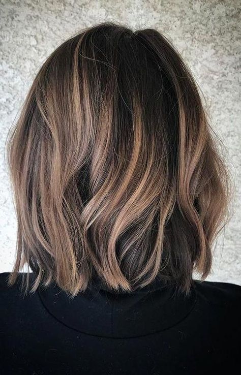 Highlights For Brown Hair, Rambut Brunette, Medium Bob, Medium Bob Hairstyles, Brown Hair Balayage, Brown Blonde Hair, Brown Hair With Highlights, Braided Bun, Dark Brown Hair