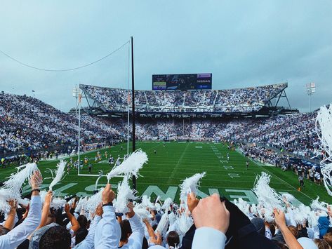 Pen State University, Penn State White Out, Penn State College, Penn State Football, Penn State University, Dream College, Football Football, State College, College University