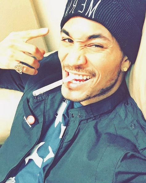 Bryce Vine ready for a great night in Indianapolis Vine Aesthetic, Bryce Vine, Berklee College Of Music, Man Crush Monday, Great Night, Gay Love, Man Crush, New Artists, Night In