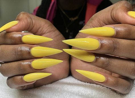 Yellow Stilleto Nail, Yellow Stiletto Nails Design, Yellow Nails Stiletto, Yellow Stilleto Nails, Yellow Stiletto Nails, Staleto Nails, Stelleto Nails, Cute Nails Acrylic, Acrylic Nails Stiletto