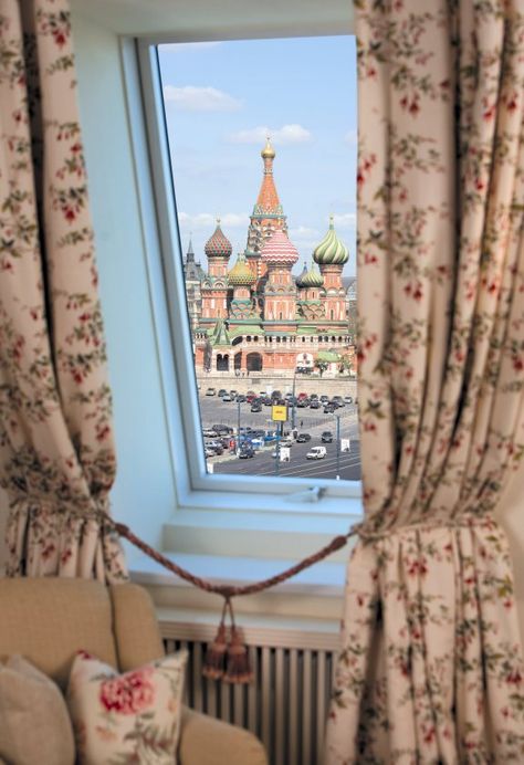 View to the Saint Basil's Cathedral. Moscow, #Russia. Russia Astethic, Saint Basil's Cathedral, Moscow Apartment, St Basils Cathedral, St Basil's, Russia Travel, Russian Culture, East Europe, Beautiful Sites