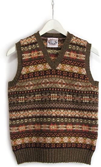 Vintage Sweater Vest, Knit Vest Pattern, Fair Isle Knitting Patterns, Fair Isles, Earthy Outfits, Fair Isle Knitting, Men Fashion Casual Outfits, 가을 패션, Knitting Inspiration