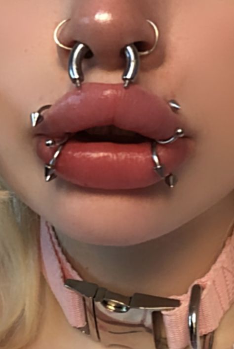 gloom666puppii on instagram ♡ Body Mods Aesthetic, Crazy Piercings, Mod Aesthetic, Future Aesthetic, Cute Piercings, Character Aesthetics, Cute Bras, Design Drawings, Fashion Design Drawings