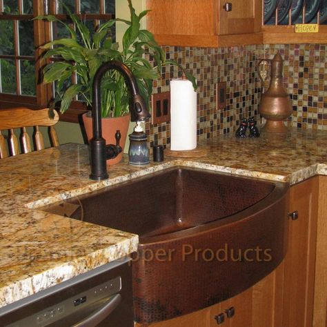 Kitchen Sink Remodel, Copper Farmhouse Sink, Farmhouse Faucet, Copper Sinks, Single Basin Sink, Apron Sink Kitchen, Oak Kitchen Cabinets, Tuscan Kitchen, Single Handle Kitchen Faucet