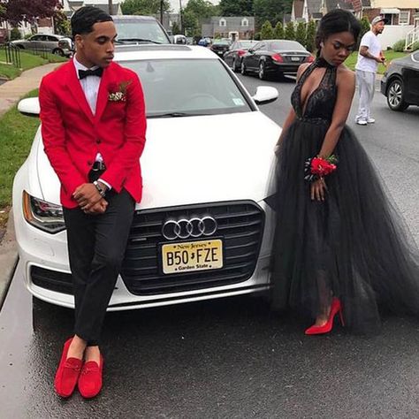 Red Tux Prom, Guys Prom Outfit, Red Prom Suit, Black Tulle Prom Dress, Prom Outfits For Guys, Prom Dress Halter, Prom Tux, Homecoming Outfits For Guys