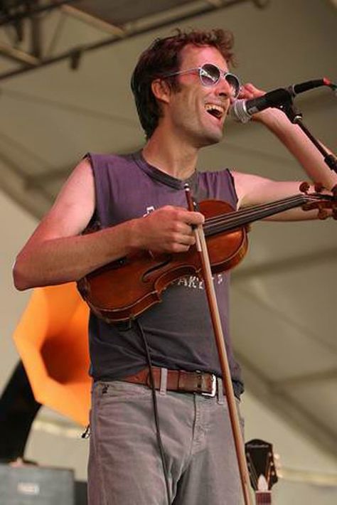 Andrew Bird at Bonnaroo 2006 Andrew Bird, Warm Color Schemes, Bird Pictures, Human, Music