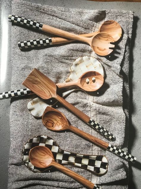 Mackenzie Olivewood Kitchen Utensils Provincial Kitchen, Apartment Things, Kitchen Utensil Storage, Ceramic Designs, Mackenzie Childs Inspired, Mckenzie And Childs, Salad Serving Set, Utensil Storage, The World Of Interiors