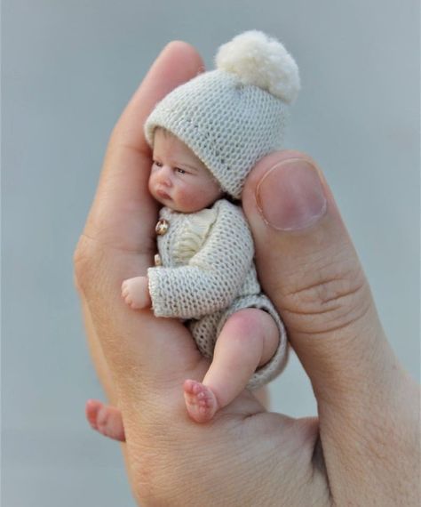 My Mini Baby, Small Baby Dolls, Bb Reborn, Baby Barbie, Itty Bitty Baby, Silicone Reborn Babies, Silicone Baby Dolls, Diy Doll Miniatures, Realistic Baby Dolls