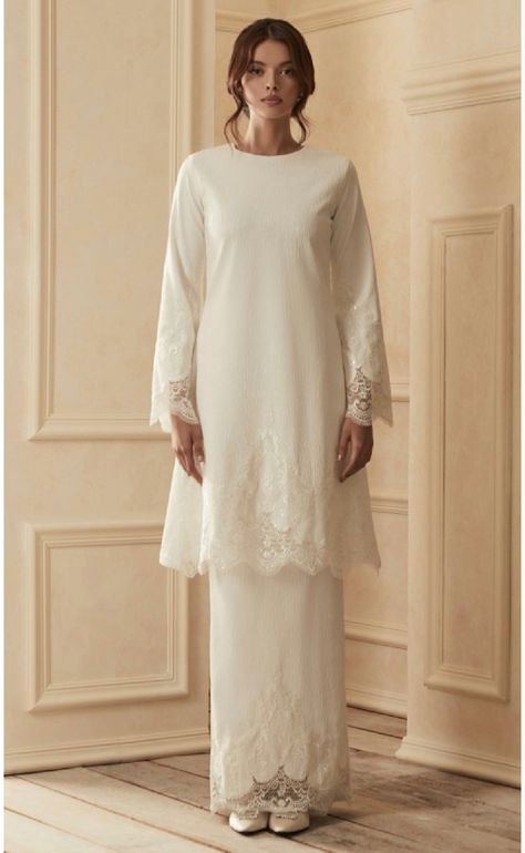 Baju Kurung Moden Style Simple, Malaysia Dress, Kurung Nikah, Baju Kurung Moden Style, Malay Wedding Dress, Baju Kahwin, Nikah Outfit, Kebaya Modern Dress, Minimal Wedding Dress